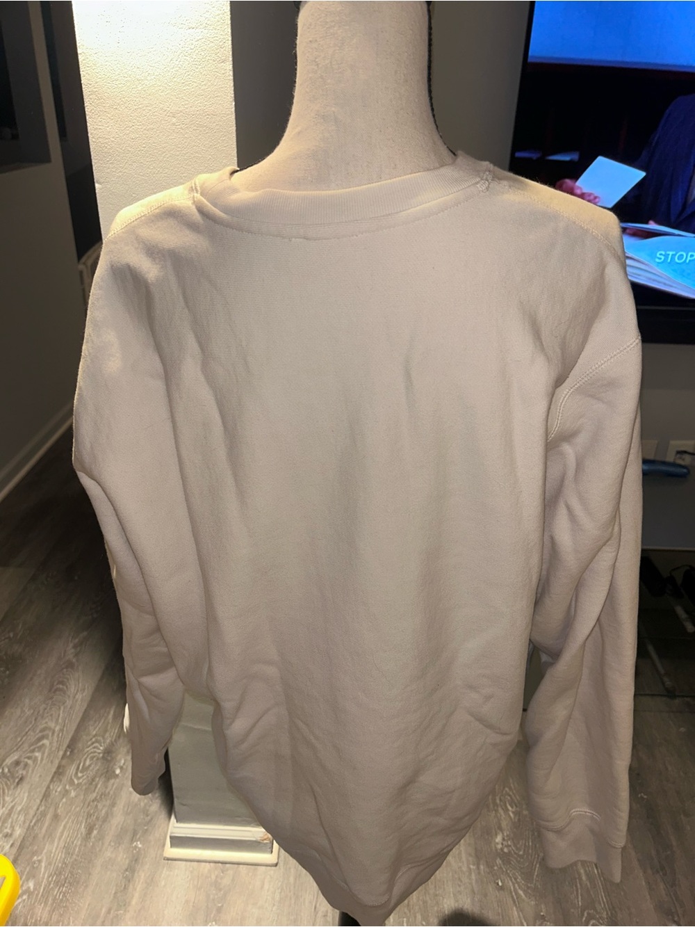 Hazel Cream Crewneck Sweatshirt with Cherry Logo - Picture 3 of 4